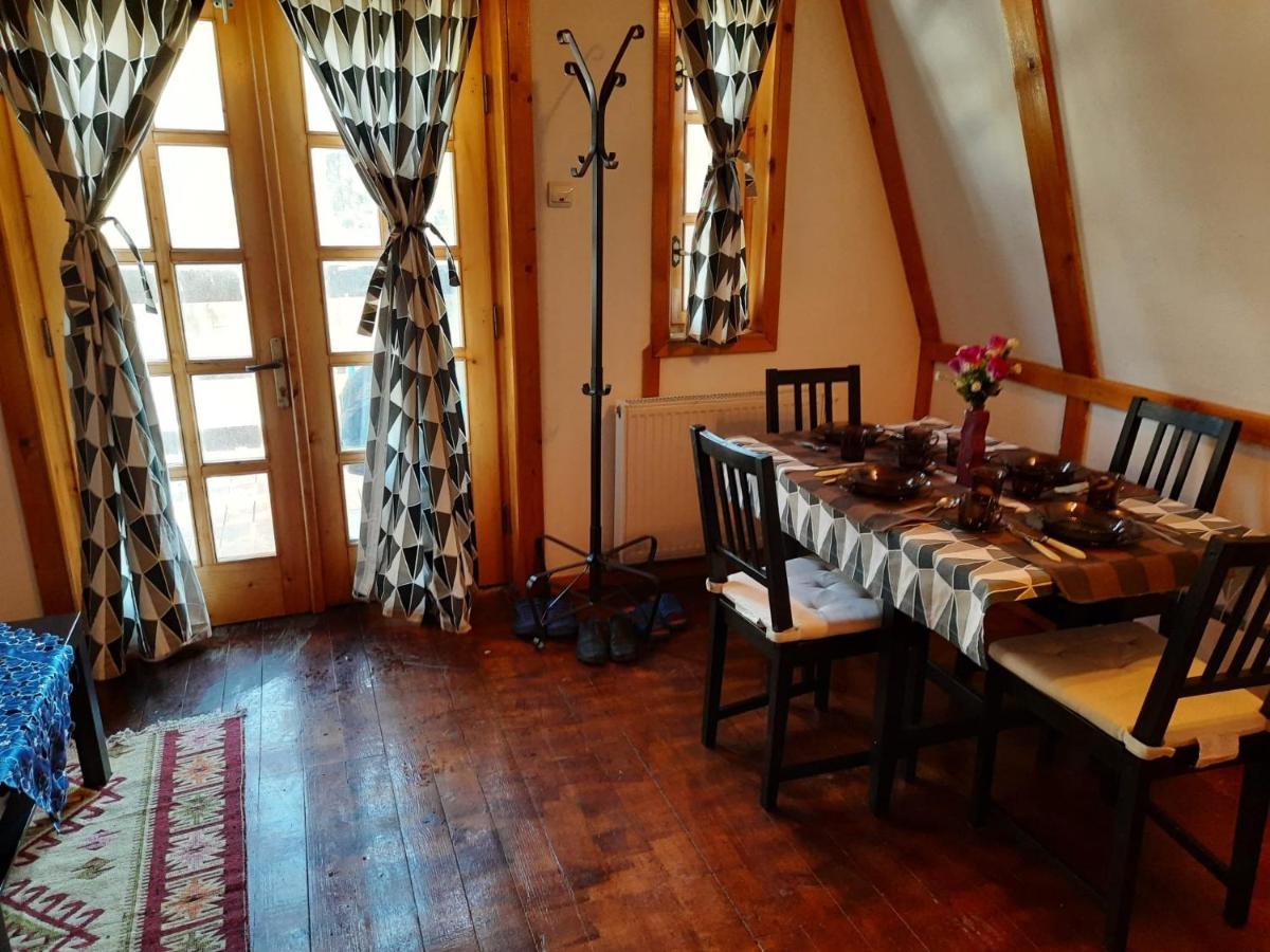 Cabane Sinaia Bagian luar foto